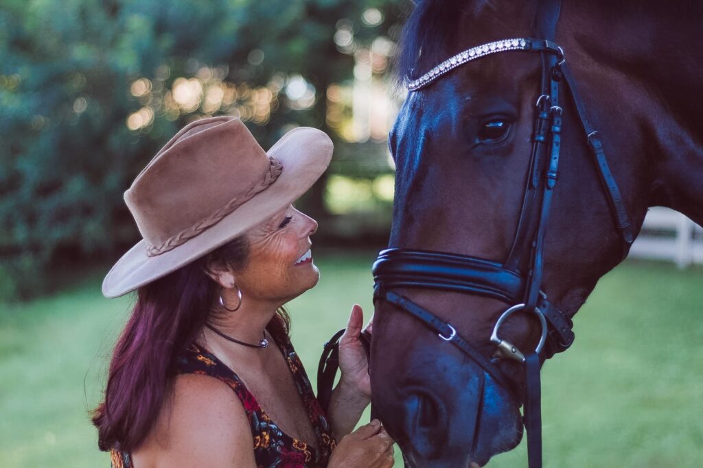 Corro HorseGroom of the Month August 2025: Bibi Diaz